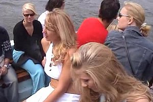 亞洲gvgaybbs小藍視頻