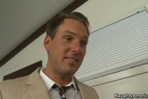 黄色视频jjisssxxx